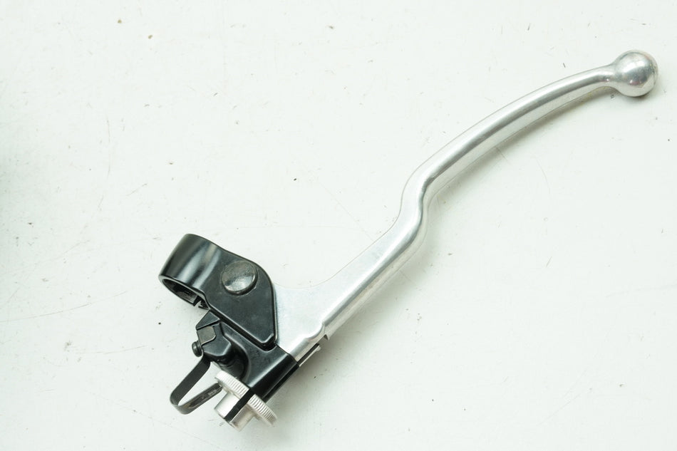 SUZUKI GSX-R 750 WVCW K8 K9 L0 600 Soporte maneta embrague