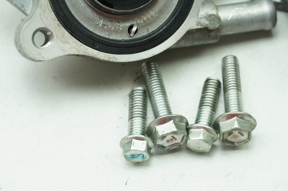 SUZUKI GSX-R 750 WVCW K8 K9 L0 600 GSXR Thermostat Thermostatgehäuse (für Motor)