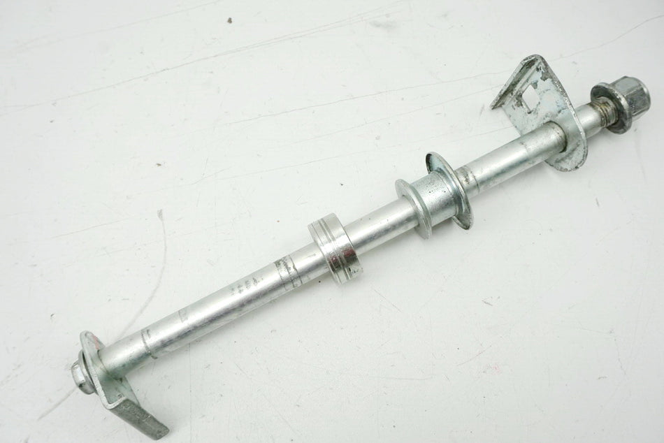 SUZUKI GSX 600 F AJ STECKACHSE HINTEN ACHSE DISTANZEN