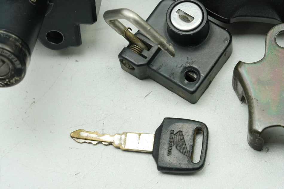 HONDA XL 600 PD06 TRANSALP kit de cerraduras original, cerradura de encendido, tapa de combustible, llave