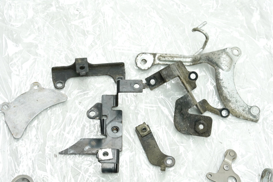 YAMAHA MT 125 A RE11 (RE29) Schrauben & Kleinteile (für Motor Zylinder Getriebe)