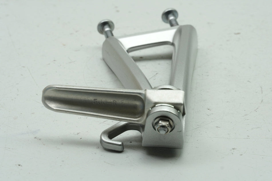 YAMAHA YZF R6 RJ11 RJ15 Passenger Footrest System Right Holder Footrest Plate