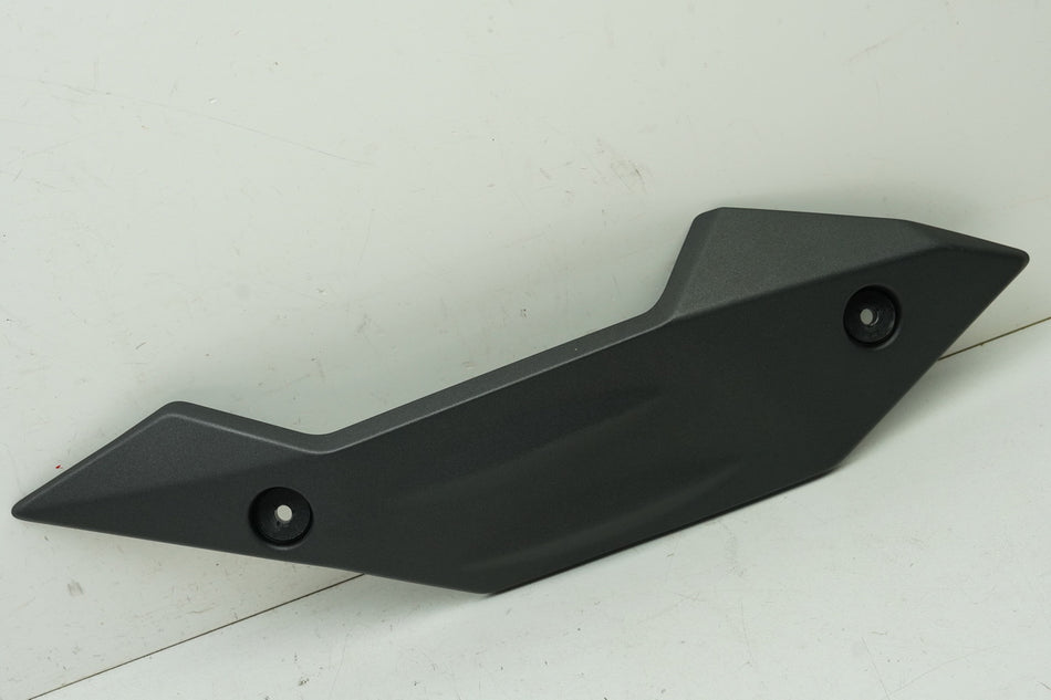 KAWASAKI Z 1000 ABS ZRT00B Carenado de quilla derecho Tapa de quilla