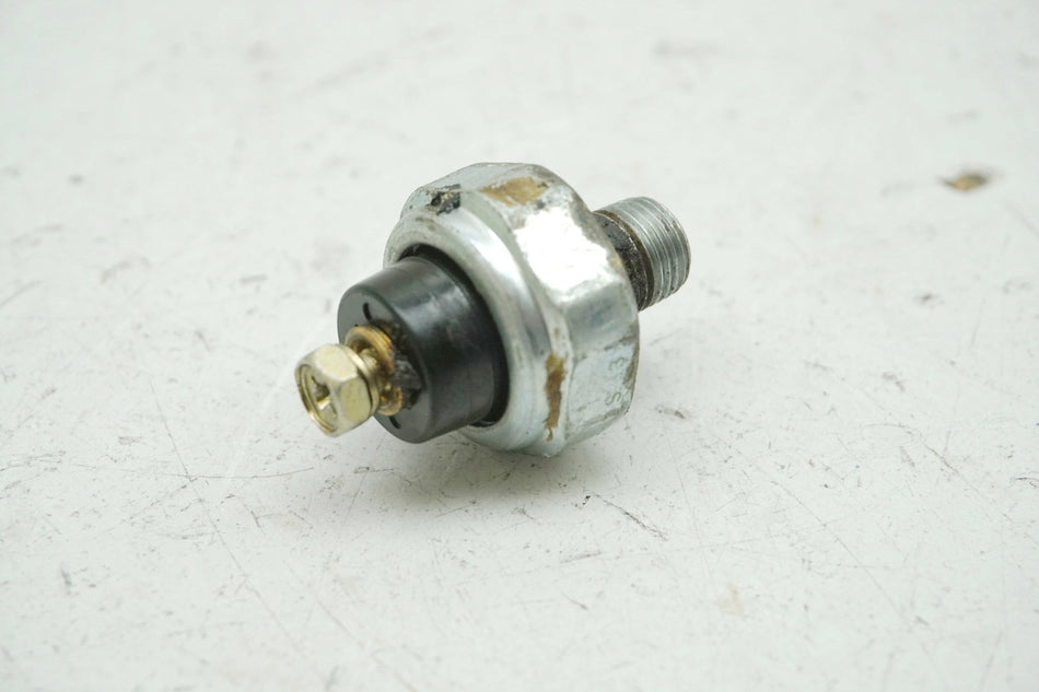 KAWASAKI VN 1500 CLASSIC TOURER VNT 50G Interruptor de presión de aceite
