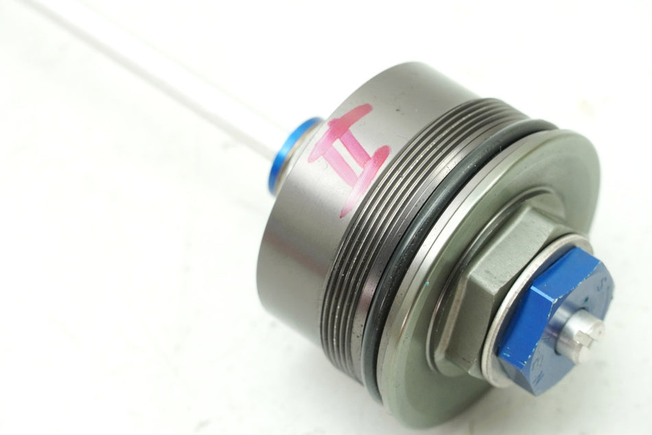 SUZUKI GSX-R 750 WVCW K8 K9 L0 600 Horquilla Tornillo Ajustador Tapón (Tubo de horquilla)