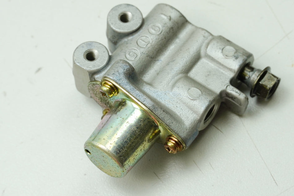 HONDA CBR 1100 XX SC35 Válvula dosificadora de freno Sistema de frenos 46200-MAT-E01