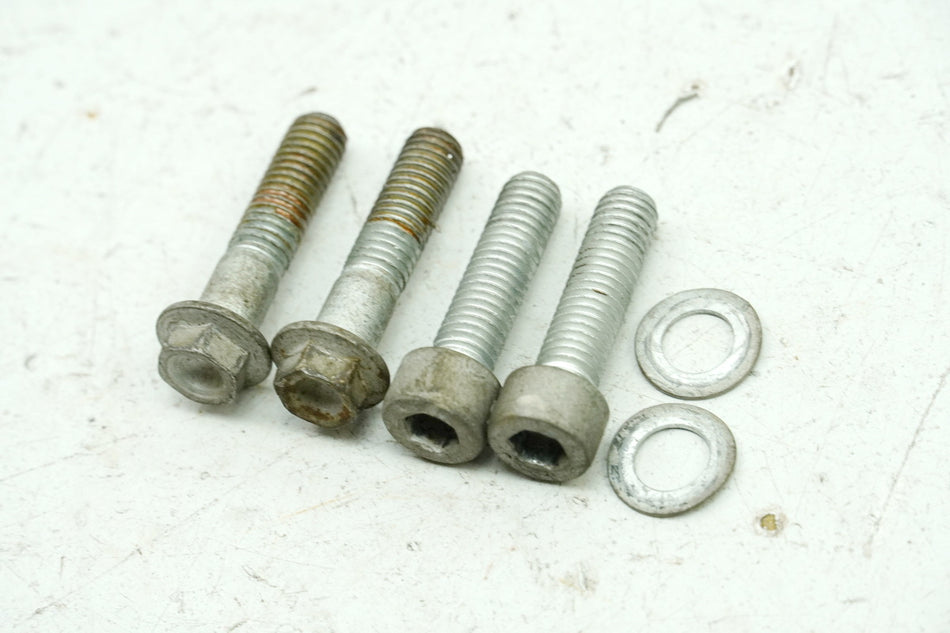 APRILIA SR 50 ZD4TEA Tornillos para pinza de freno delantera + trasera originales