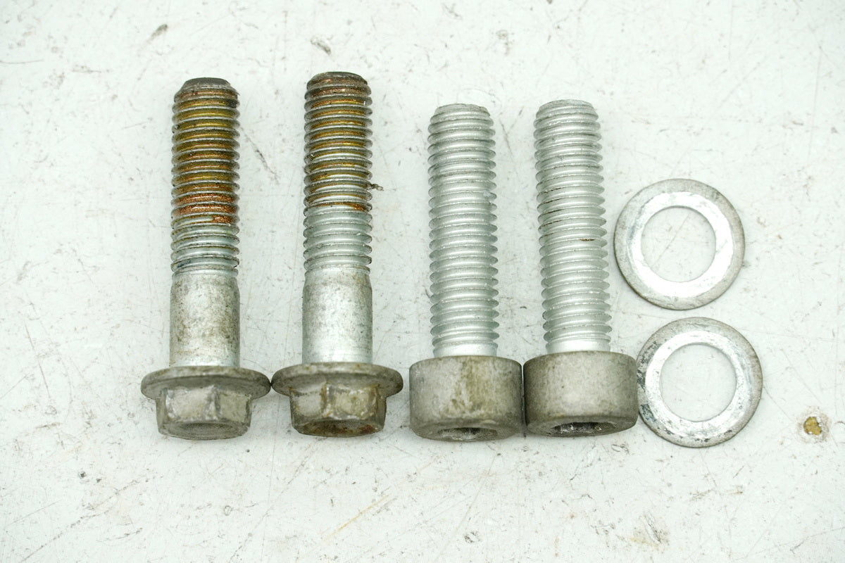 APRILIA SR 50 ZD4TEA Schrauben für Bremssattel vorn + hinten original