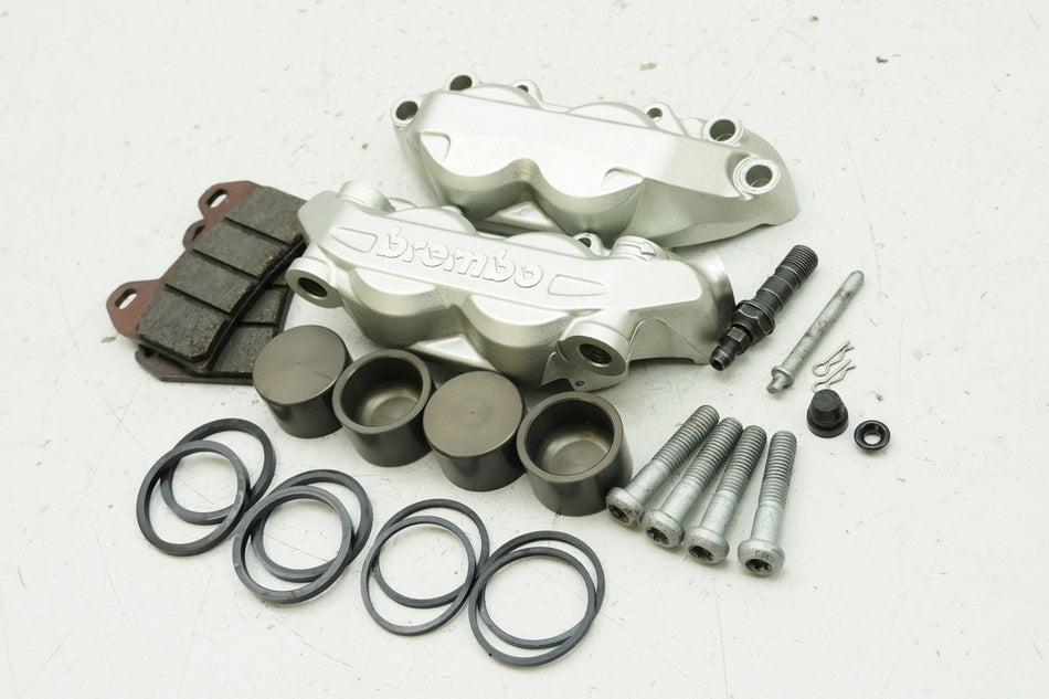 DUCATI MONSTER 696 ABS M5 Bremssattel rechts Brembo Bremszange Kolben NUR 1626km