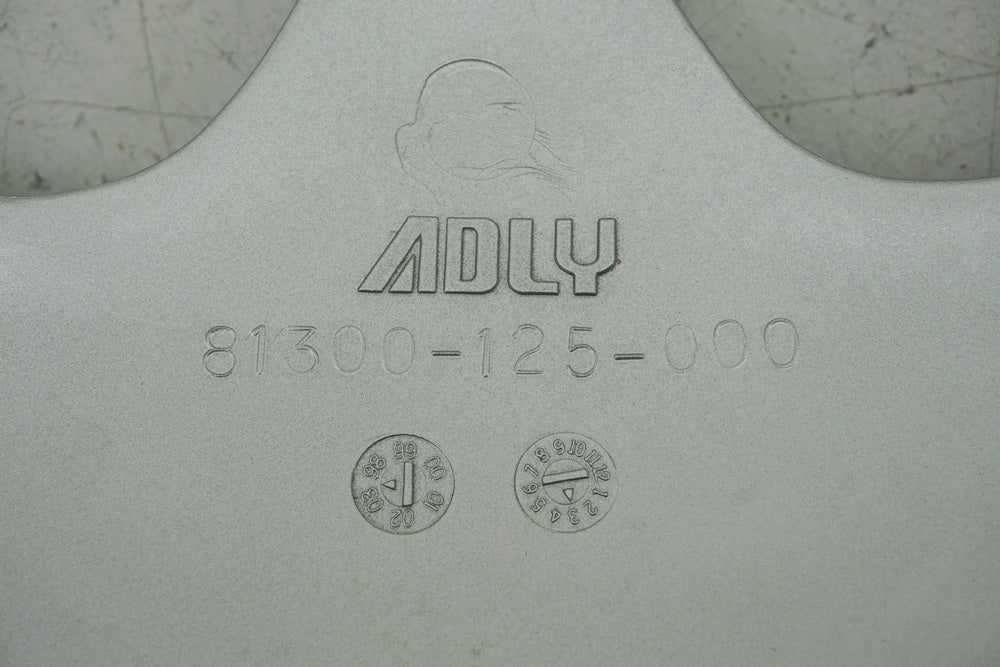 Adly Airtec Noble Thunderbike TB 50 125 Spoiler Tapa trasera Asa plateada