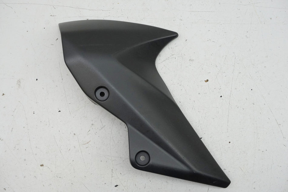 KAWASAKI Z 1000 ZRT00B Tapa guardabarros derecho Carenado 14091-0566