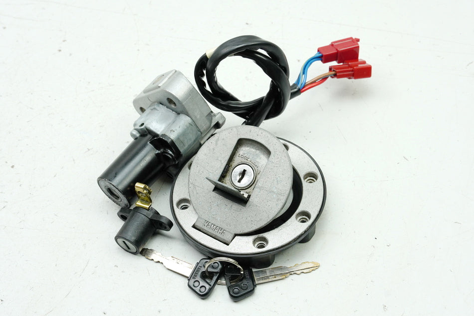 YAMAHA FZS 600 RJ02 FAZER Kit de cerraduras, cerradura de encendido, tapa de combustible, 2 llaves