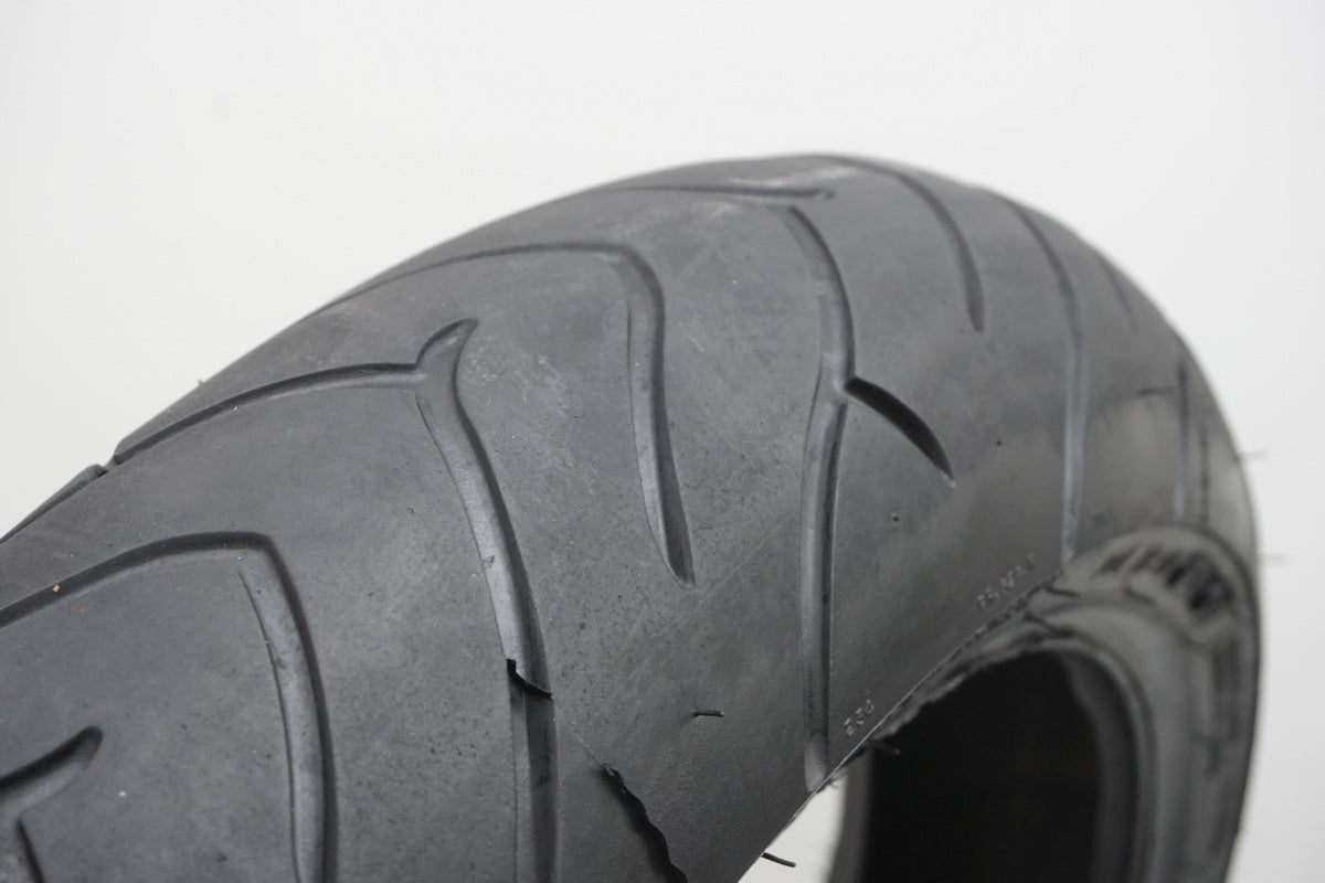 Neumático delantero METZELER SPORTEC M1 120/70 - ZR 17 (58W)