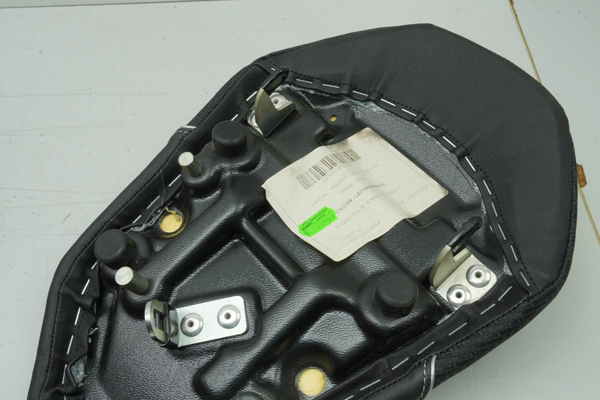 YAMAHA MT07 RM04 Fahrersitz Sitz Soziussitz Bagster Sitzbank Seat NEU