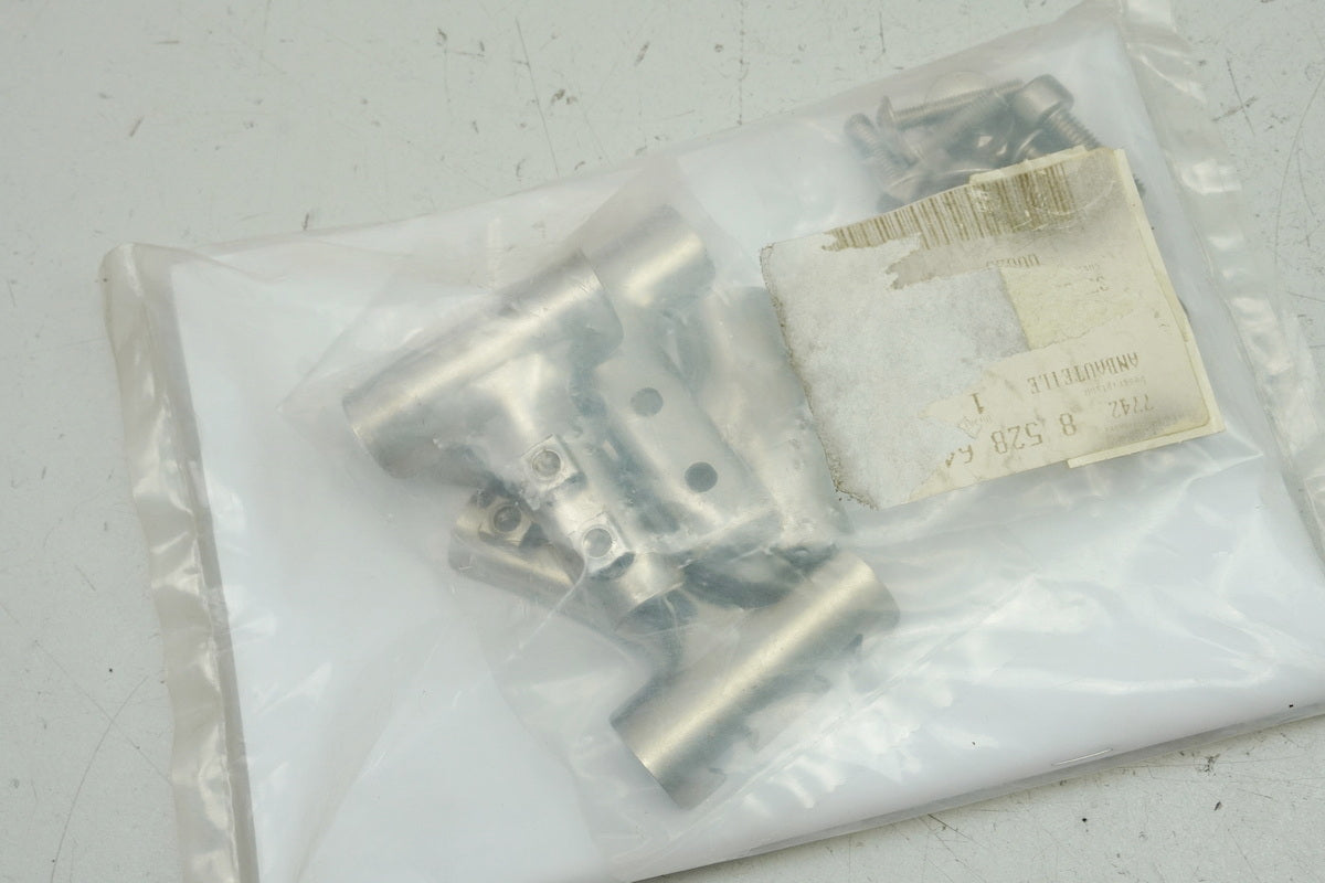 BMW Satz Anbauteile Kofferträger Befestigungsteile Kofferhalter NEU 77428528644