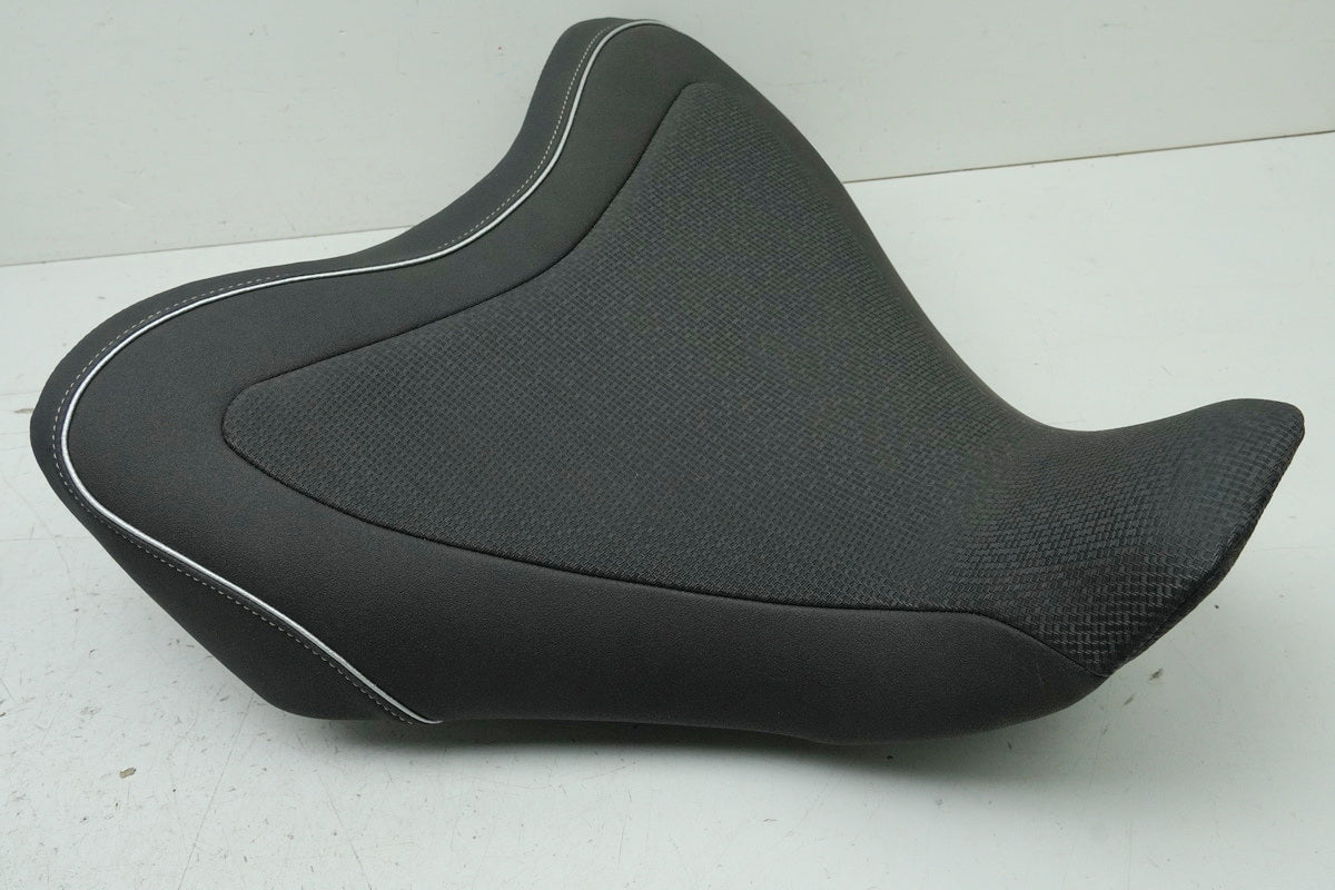 YAMAHA MT07 RM04 Fahrersitz Sitz Soziussitz Bagster Sitzbank Seat NEU