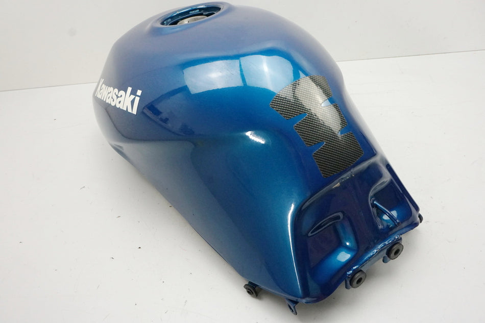 KAWASAKI GPZ 1100 ZXT10E Tank Benzintank Fuel Kraftstoffbehälter