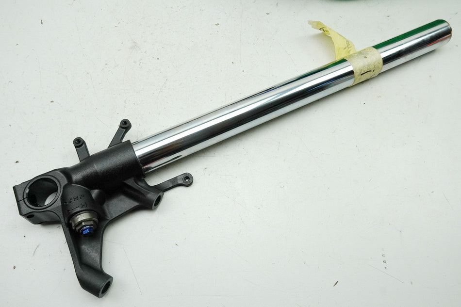 SUZUKI GSX-R 750 WVCW K8 K9 L0  Gabelholm links Standrohr Gabelfuß Gleitrohr