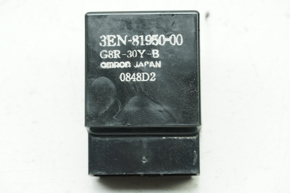 YAMAHA FZS 600 RJ02 FAZER Relais Omron Benzinpumpe 3EN-81950-00