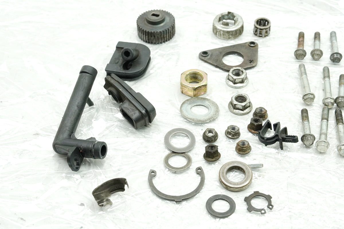 APRILIA SR 50 ZD4TEA Schrauben & Kleinteile (für Motor Motordeckel)