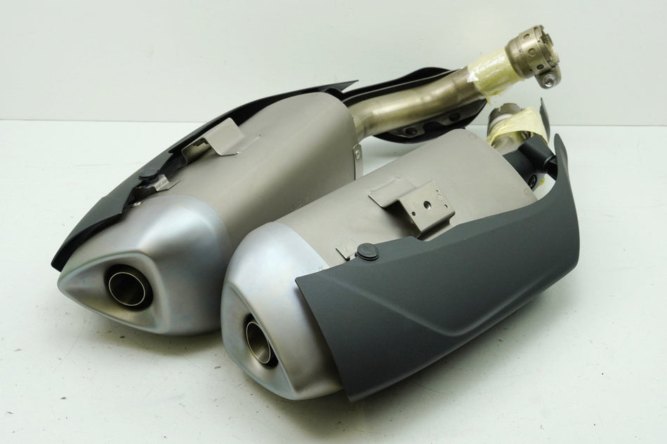 YAMAHA YZF R1 RN22 RN221 Escape silenciador original Cubierta Par Exhaust NUEVO