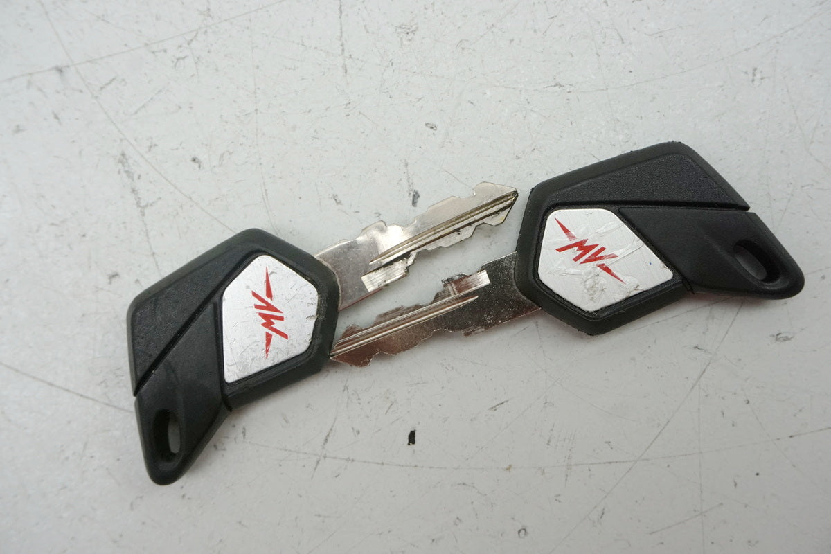 MV AGUSTA BRUTALE 800 DRAGSTER RR B322BB Tankdeckel Sitzbankschloß