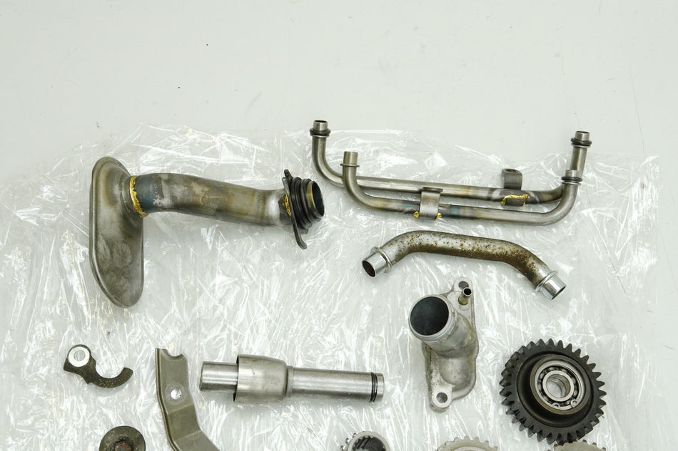 HONDA CBR 1100 XX SC35 Schrauben & Kleinteile (für Motor)