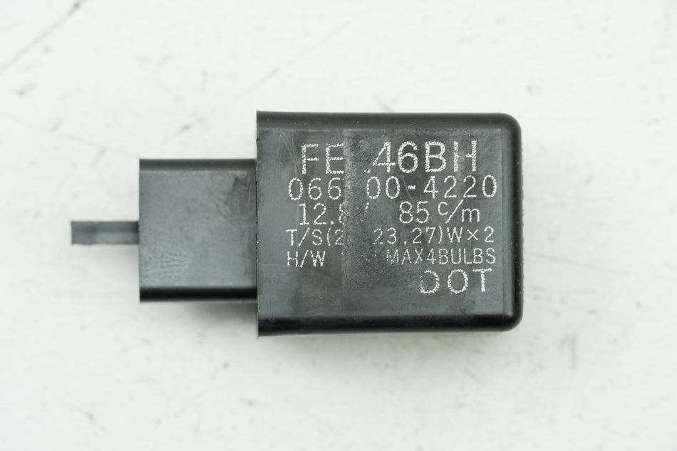YAMAHA FZS 600 RJ02 FAZER Relé intermitente Intermitente Relé de intermitencia
