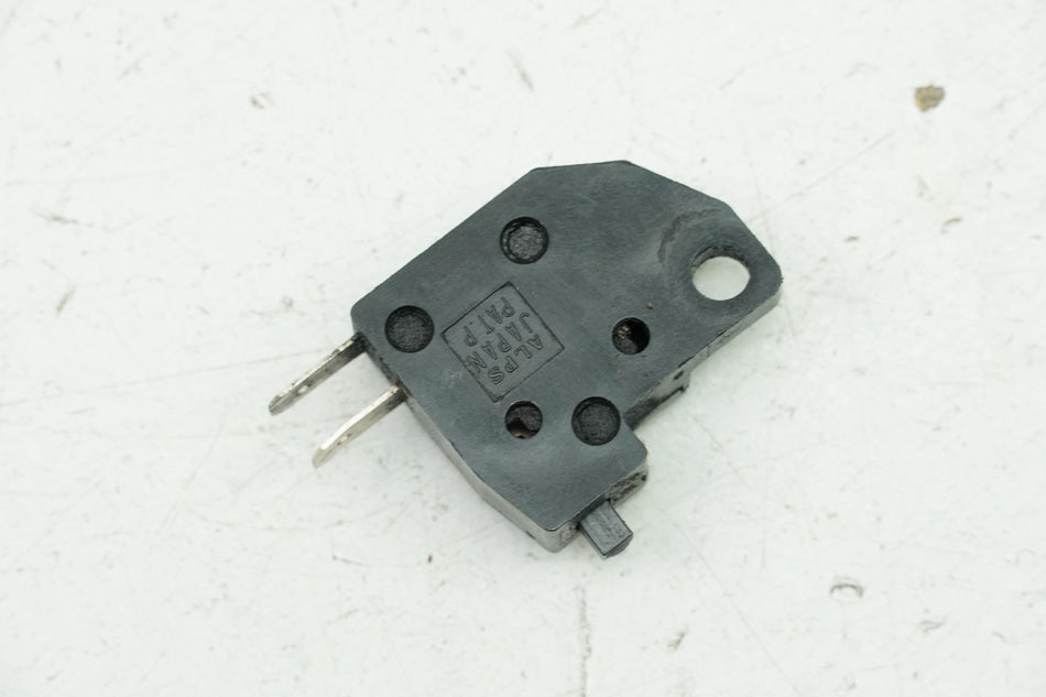 YAMAHA FZS 600 RJ02 FAZER Interruptor de luz de freno delantero