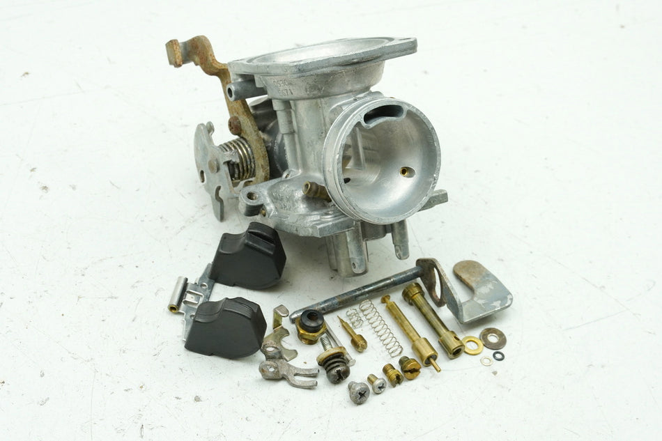 SUZUKI GN 125 NF41A Cuerpo de carburador Mikuni (Carburador)