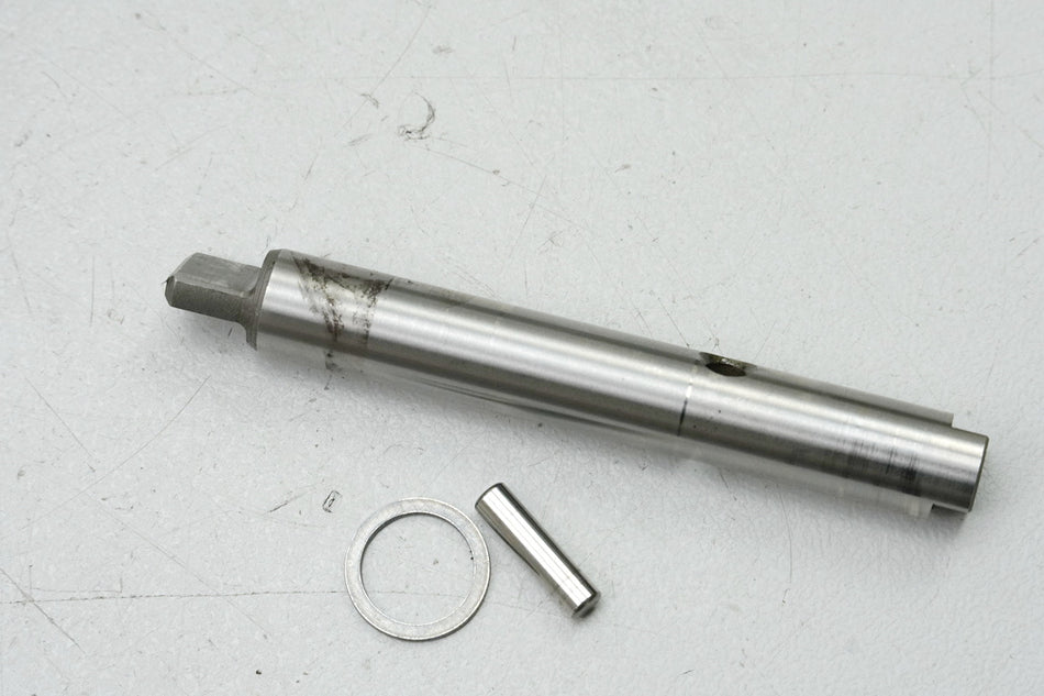 HONDA XL 600 PD06 TRANSALP Oil pump shaft housing (for engine)