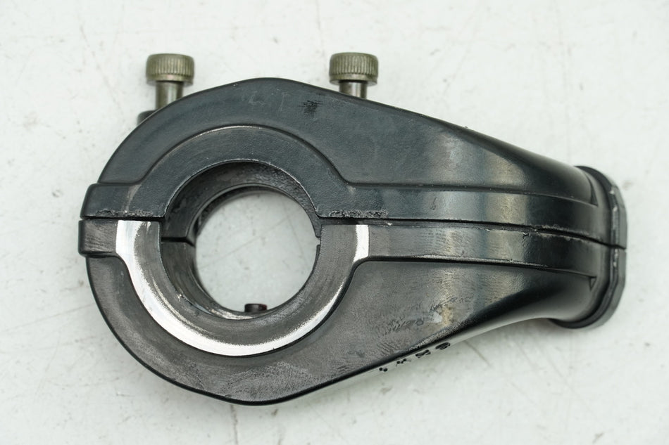 YAMAHA FZS 600 RJ02 FAZER Umlenkrolle Gasgriff Gehäuse Halter