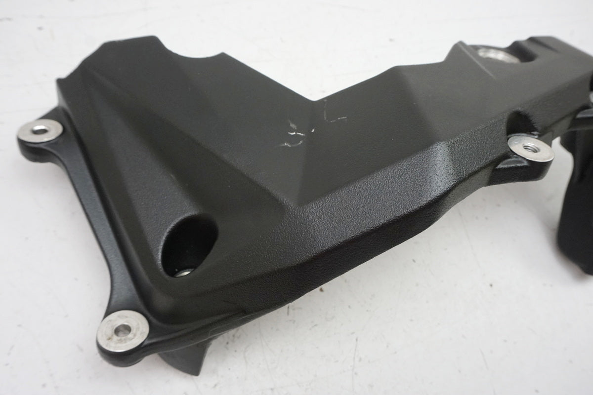 MV AGUSTA BRUTALE 800 DRAGSTER RR B322BB Frame brace right. Mount swingarm engine