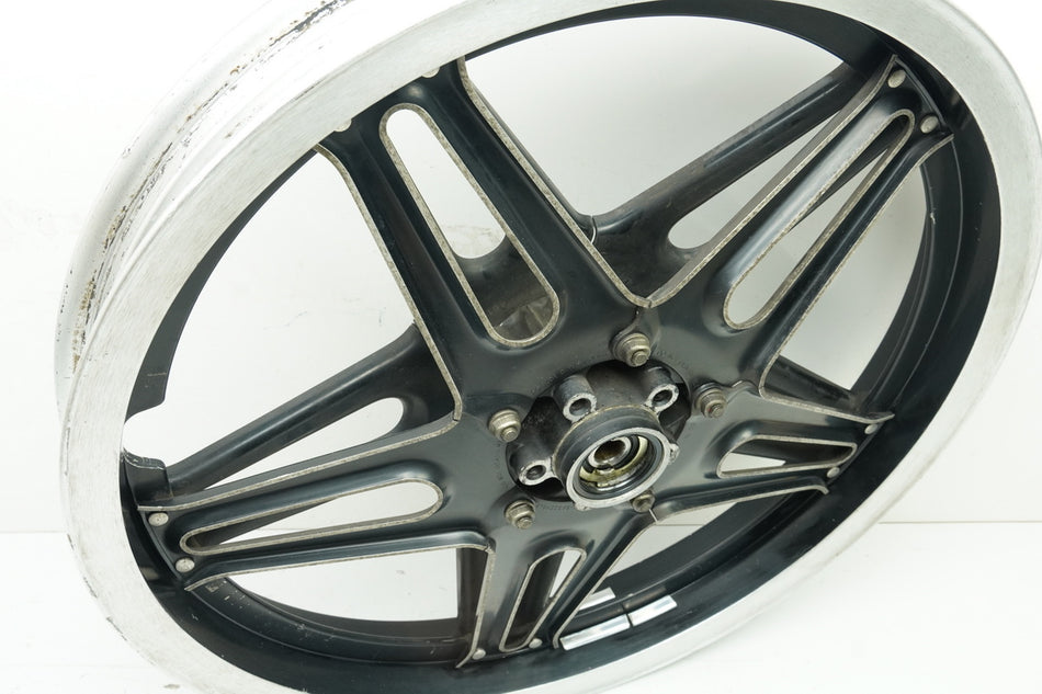 HONDA CX 500 C PC01 Llanta delantera Rueda MT 2.15 x 19 sin accidentes