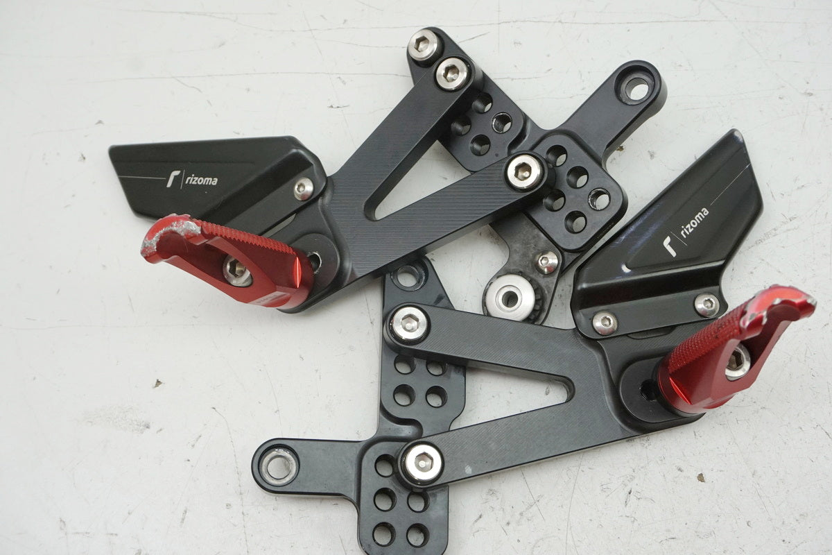 MV AGUSTA BRUTALE 800 DRAGSTER RR B322BB Fußrastenanlage Rizoma PER 433 Hebel