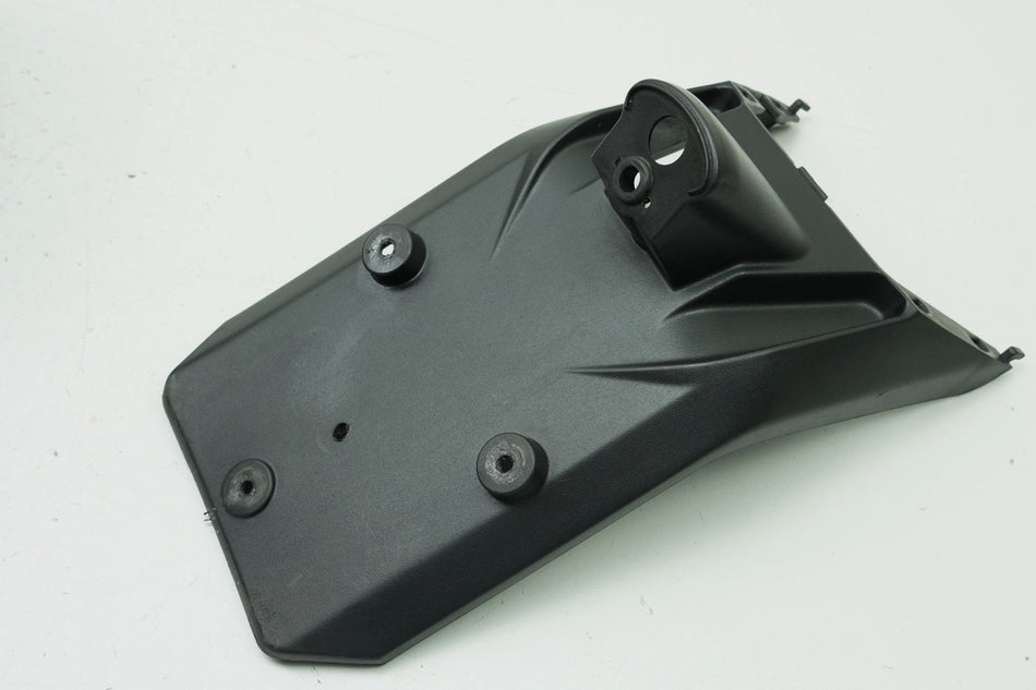 Aprilia Pegaso 650 Strada Kennzeichenhalter Kotflügel hinten Radlauf Fender