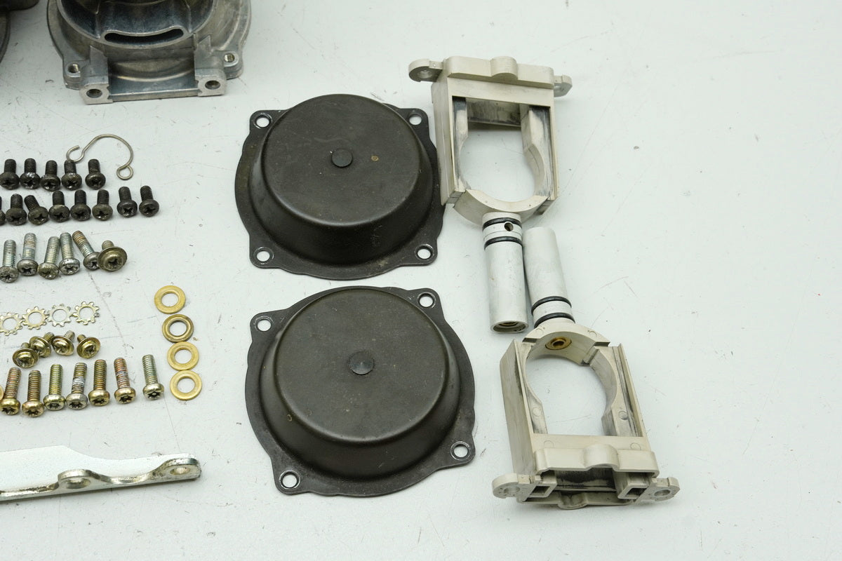 SUZUKI GSX-R 1100 H GU74 H Vergaser Mikuni Vergaserbody ultraschallgereinigt