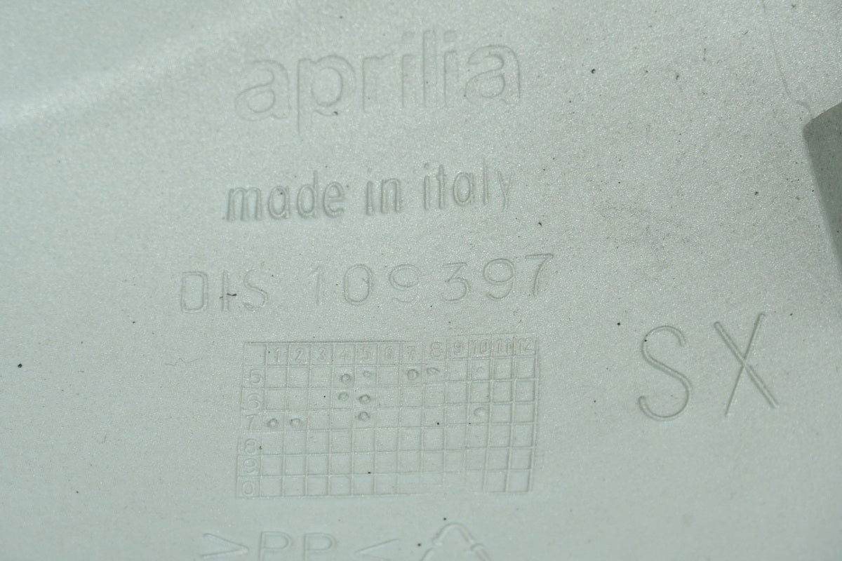 Aprilia Pegaso 650 660 Strada Carenado trasero izquierdo Cubierta Tapa Lateral