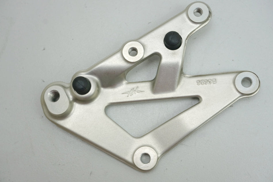 MV AGUSTA BRUTALE 800 DRAGSTER RR B322BB Soporte para cilindro maestro de freno trasero