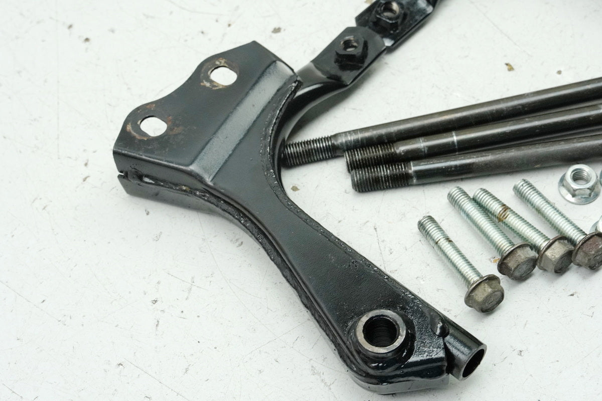 Kawasaki EL 252 EL 250B Eliminator Soporte Motor Eje Tornillos Soporte Motor