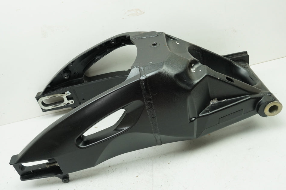 SUZUKI GSX-R 750 WVCW K8 K9 L0 Basculante trasero de 600 (para llanta)