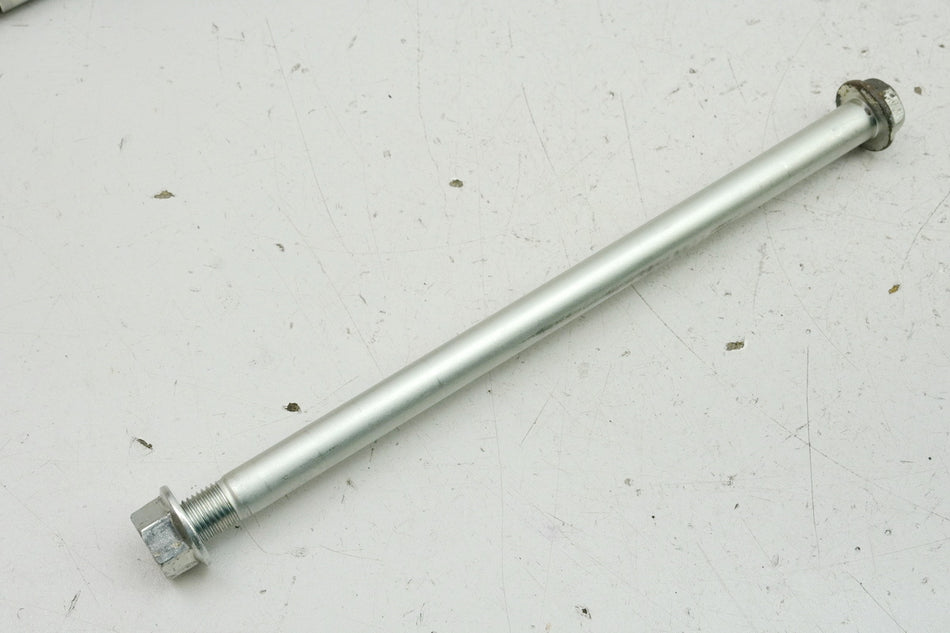 Kawasaki EL 252 EL 250B Eliminator Schwingachse Achse Schwinge (für Rahmen)