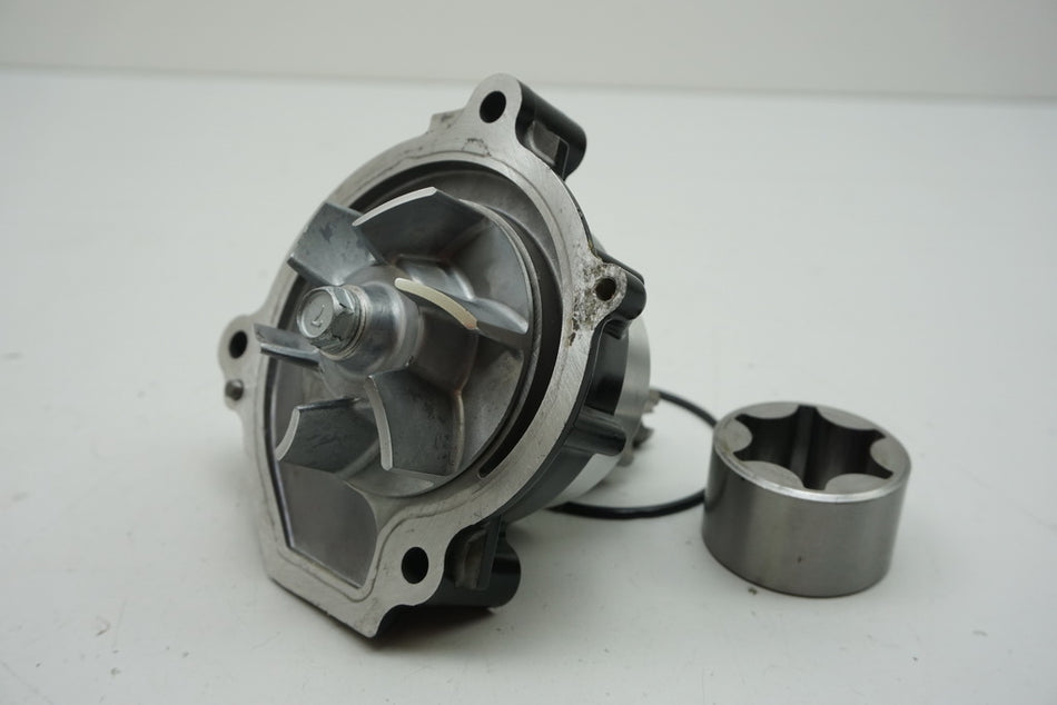 KAWASAKI Z 750 ZR750L WASSERPUMPE WATER OIL PUMP