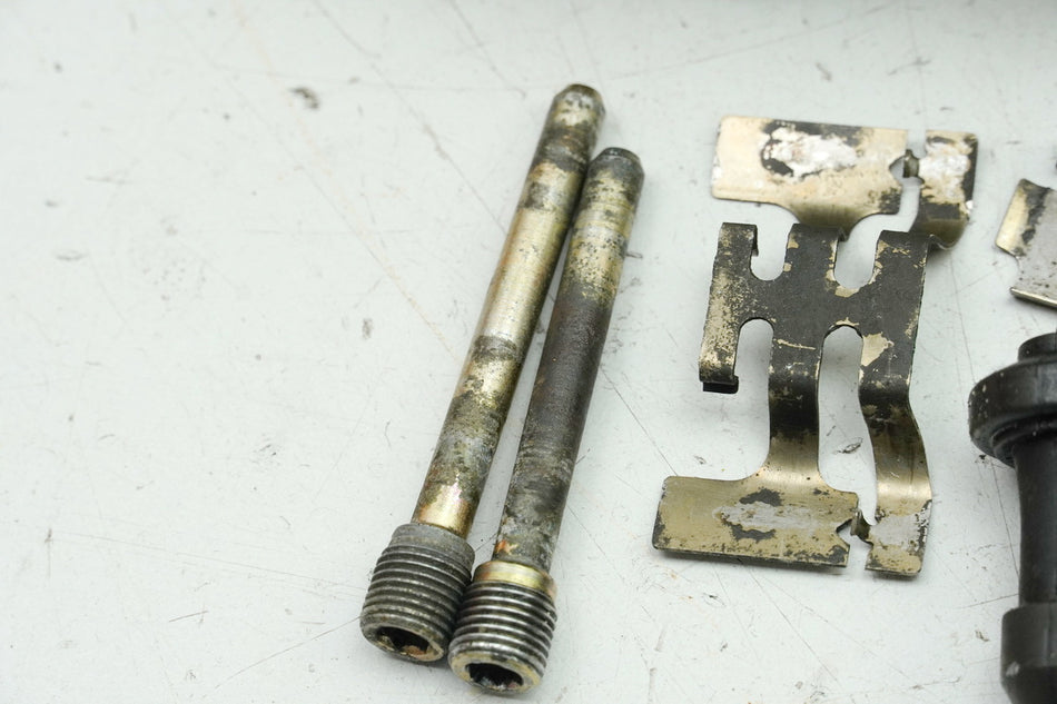 HONDA XL 600 PD06 TRANSALP Pinza de freno delantera izquierda Nissin Soporte 91-93