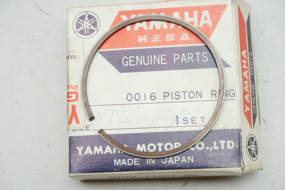 Yamaha 1 Aro de pistón, segmento, original 30W-11601-20 DT80 - NUEVO
