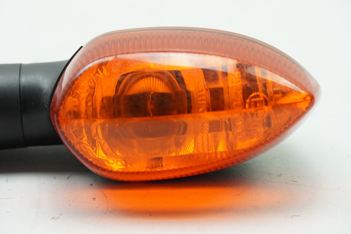 YAMAHA YZF R6 RJ15 Original Right Rear Turn Signal 2C0-83340-00-00