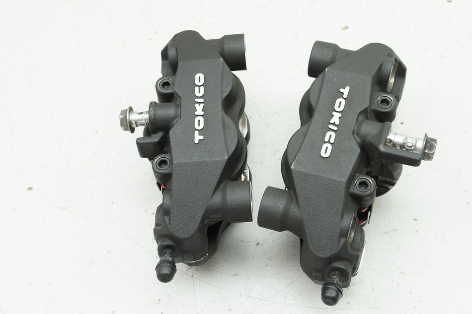 SUZUKI GSX-R 750 WVCW K8 K9 L0 600 Pinza de freno delantera izquierda derecha