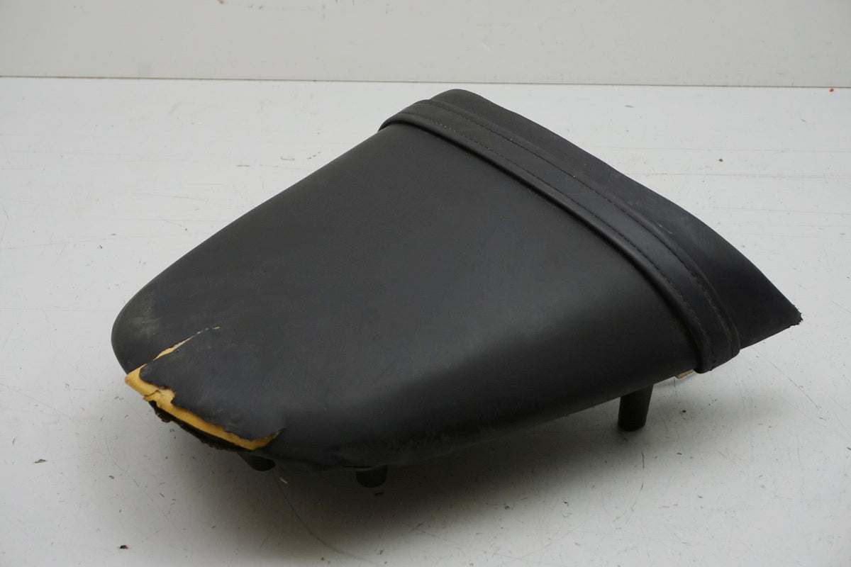 TRIUMPH DAYTONA 955 i T 595 SPEED TRIPLE - Soziussitz Sitz Seat 2301450