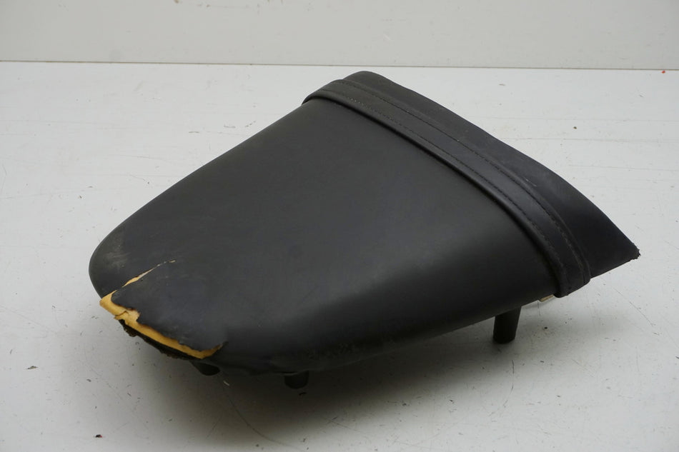 TRIUMPH DAYTONA 955 i T 595 SPEED TRIPLE - Soziussitz Sitz Seat 2301450