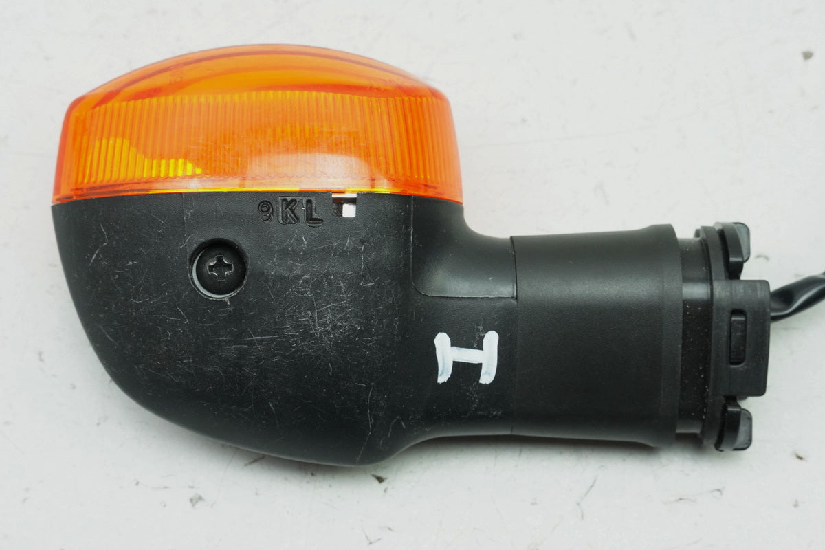 YAMAHA YZF R6 RJ15 Turn Signal Right Front Original 2C0-83320-00-00